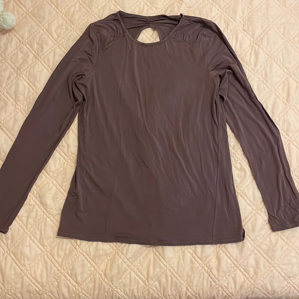 Lululemon grayish plum yoga top